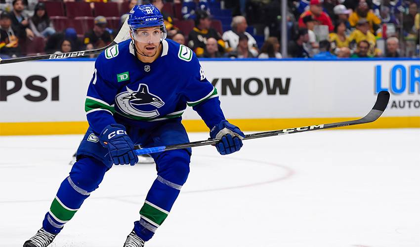 Dakota Joshua fik endelig Toronto Maple Leafs' trøje nr. 81 efter 11 år